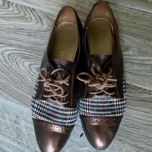 Anne Klein Brown and Multicolor Women's Oxford Shoes